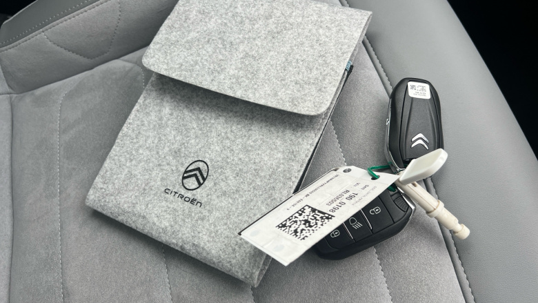 Citroen C5 Aircross 1.2 Hybrid 136 E-series 5dr e-DCS6 Petrol Hatchback